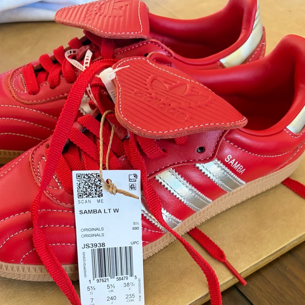 NWT Adidas Originals Samba Lt Women Sneaker - Better Scarlet & Silver Metallic